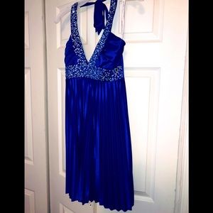 Formal Blue Sparkle Halter Dress 🤩🤩